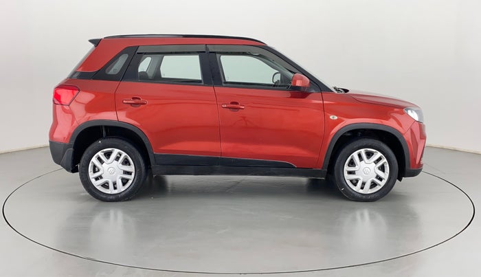 2018 Maruti Vitara Brezza VDI, Diesel, Manual, 64,331 km, Right Side View