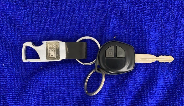 2012 Maruti Swift Dzire ZXI, Petrol, Manual, 85,917 km, Key Close Up