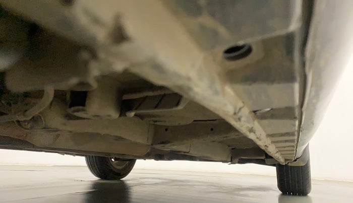 2012 Maruti Swift Dzire ZXI, Petrol, Manual, 85,917 km, Right Side Underbody