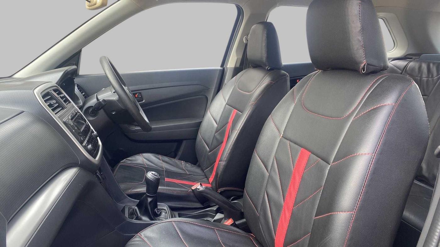2017 Maruti Vitara Brezza LDI (O), Diesel, Manual, 29,275 km, Right Side Front Door Cabin