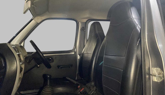 2018 Maruti Eeco 5 STR WITH A/C+HTR, Petrol, Manual, 40,144 km, Right Side Front Door Cabin