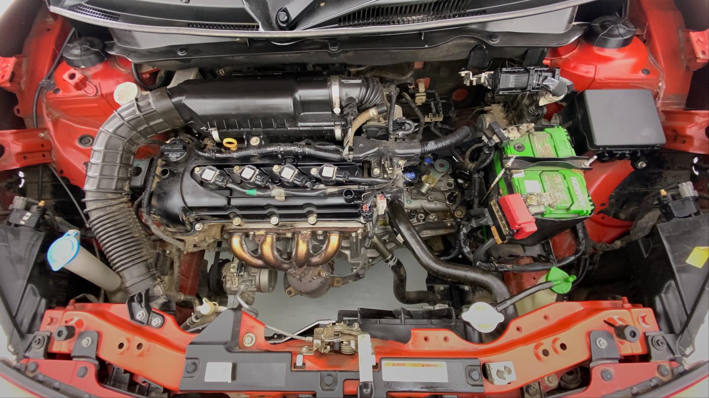 2018 Maruti Swift VXI ABS, Petrol, Manual, 69,988 km, Open Bonet
