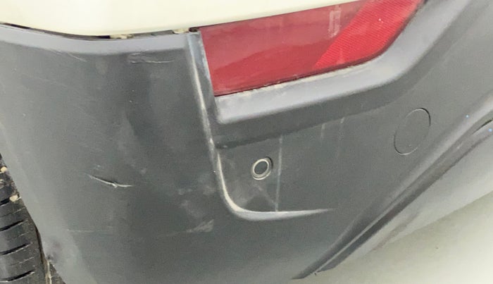 2019 Mahindra XUV300 1.5 W6 MT, Diesel, Manual, 62,552 km, Rear bumper - Minor damage