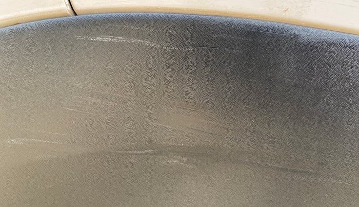 2018 Renault Kwid 1.0 RXT Opt, Petrol, Manual, 70,580 km, Right quarter panel - Cladding has minor damage