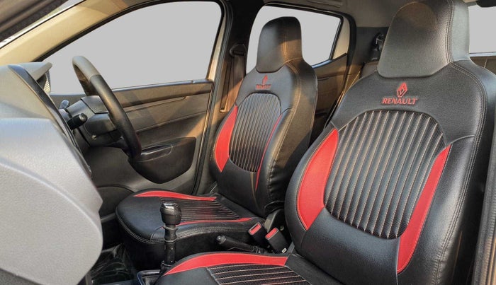 2018 Renault Kwid 1.0 RXT Opt, Petrol, Manual, 70,580 km, Right Side Front Door Cabin