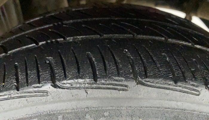2018 Maruti Alto K10 VXI P, CNG, Manual, 47,124 km, Left Rear Tyre Tread