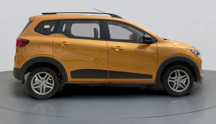 2022 Renault TRIBER 1.0 RXZ, Petrol, Manual, 1,551 km, Right Side View
