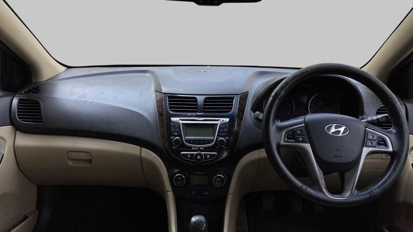 2012 Hyundai Verna FLUIDIC 1.6 EX CRDI, Diesel, Manual, 87,980 km, Dashboard