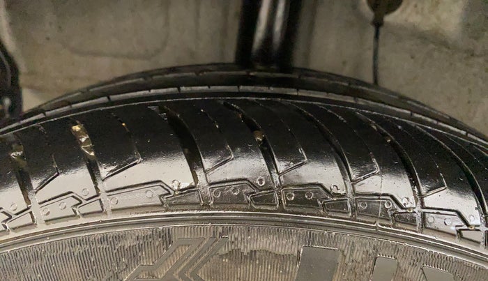 2024 Hyundai EXTER SX 1.2 MT Hy-CNG Duo , CNG, Manual, 8,169 km, Right Rear Tyre Tread