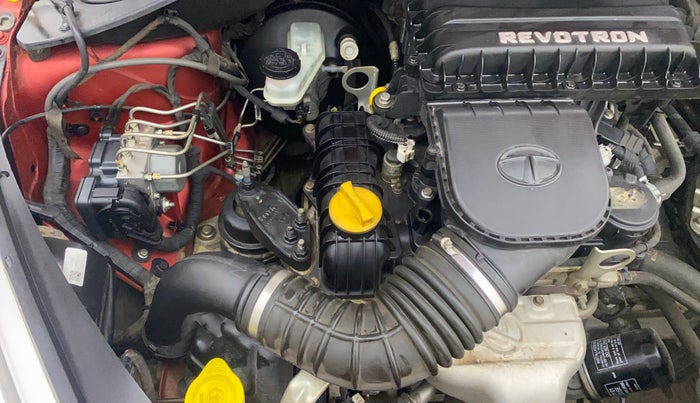 2017 Tata Tiago XZA PETROL, Petrol, Automatic, 56,990 km, Engine View - Right