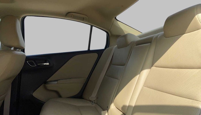 2017 Honda City VX MT PETROL, Petrol, Manual, 54,138 km, Right Side Rear Door Cabin