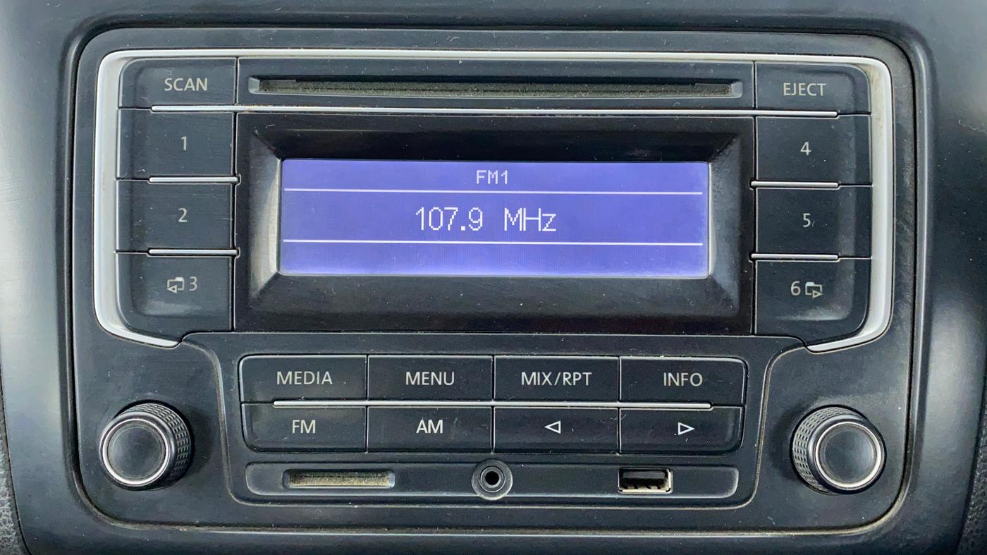 2014 Volkswagen Polo COMFORTLINE 1.2L PETROL, Petrol, Manual, 66,786 km, Infotainment System