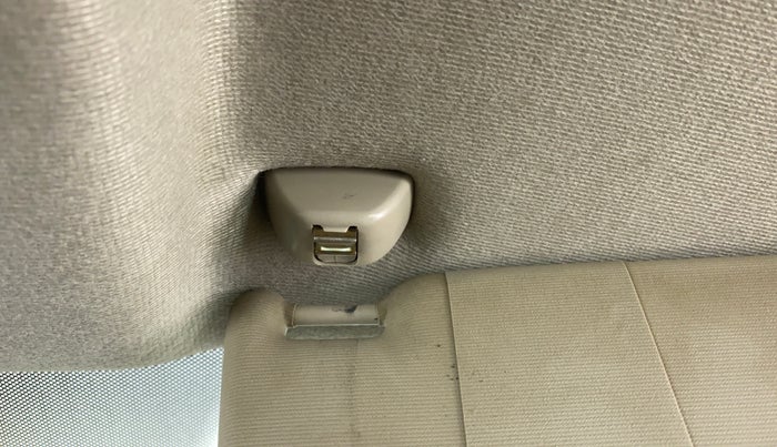 2014 Volkswagen Polo COMFORTLINE 1.2L PETROL, Petrol, Manual, 66,786 km, Ceiling - Sun visor minor damage