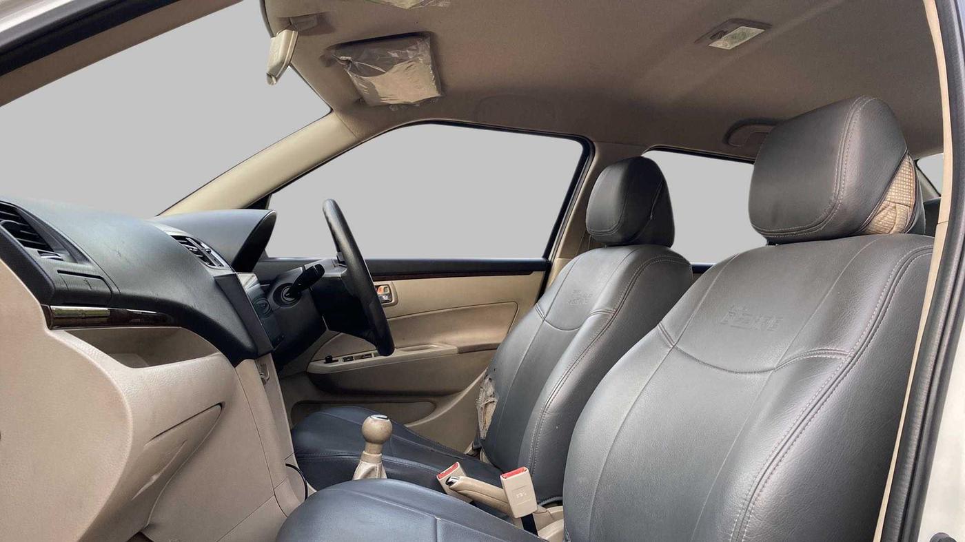 2012 Maruti Swift Dzire VXI, Petrol, Manual, 85,047 km, Right Side Front Door Cabin
