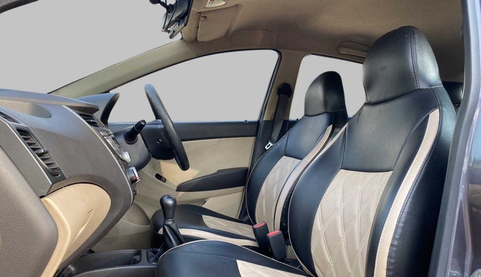 2018 Hyundai Eon MAGNA +, Petrol, Manual, 25,768 km, Right Side Front Door Cabin