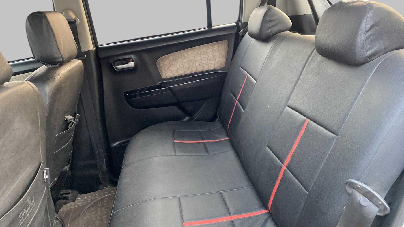 2017 Maruti Wagon R 1.0 VXI AMT, Petrol, Automatic, 58,554 km, Right Side Rear Door Cabin