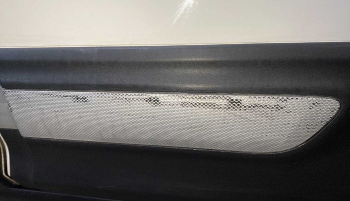 2019 Maruti S PRESSO VXI, Petrol, Manual, 14,991 km, Rear left door - Minor scratches