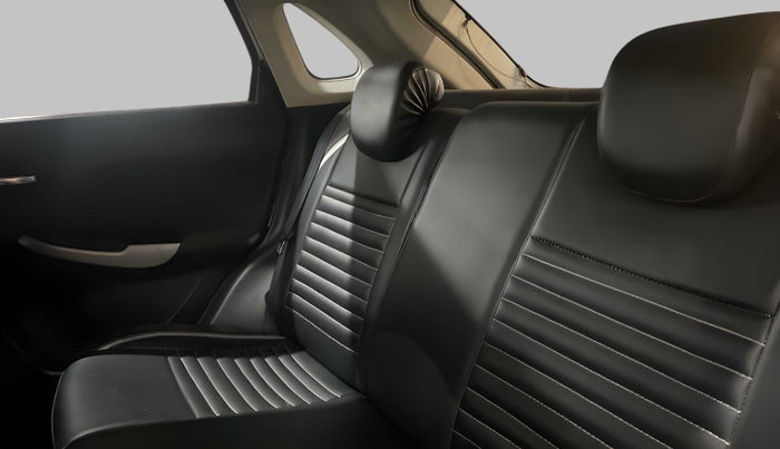 2016 Maruti Baleno DELTA CVT PETROL 1.2, Petrol, Automatic, 76,781 km, Right Side Rear Door Cabin