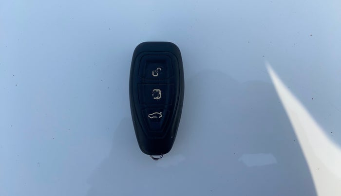 2017 Ford Ecosport TITANIUM 1.5L DIESEL, Diesel, Manual, 1,03,372 km, Key Close Up