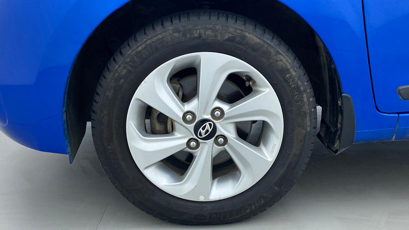2018 Hyundai Xcent SX 1.2, Petrol, Manual, 30,203 km, Left Front Wheel