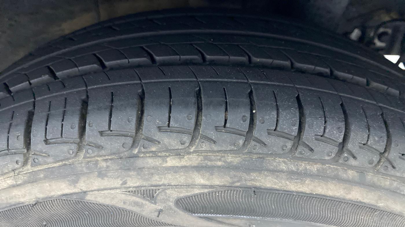 2018 Hyundai Xcent SX 1.2, Petrol, Manual, 30,203 km, Left Rear Tyre Tread