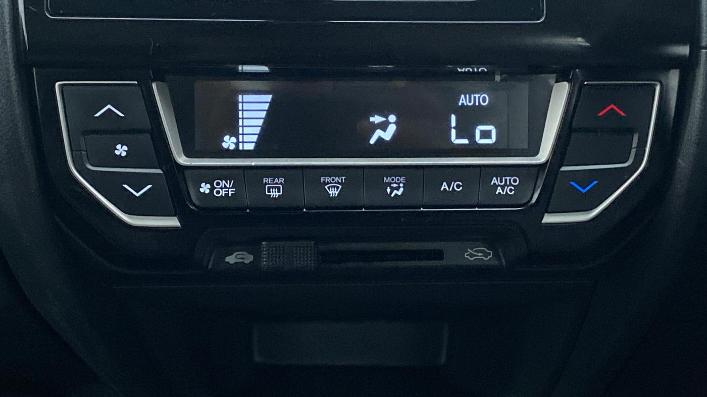 2017 Honda BR-V 1.5 i-VTEC V, Petrol, Manual, 58,022 km, Automatic Climate Control