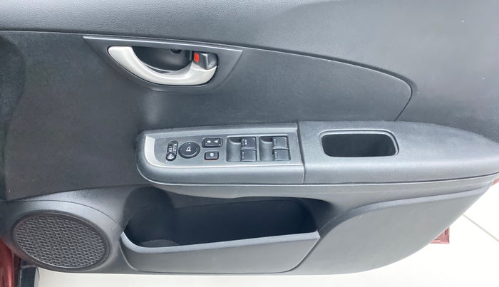 2017 Honda BR-V 1.5 i-VTEC V, Petrol, Manual, 58,022 km, Driver Side Door Panels Control