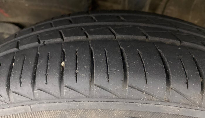 2020 Maruti S PRESSO LXI, Petrol, Manual, 19,029 km, Left Front Tyre Tread