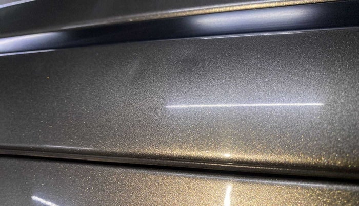 2015 Maruti Swift Dzire VXI (O), Petrol, Manual, 44,778 km, Right A pillar - Slightly dented