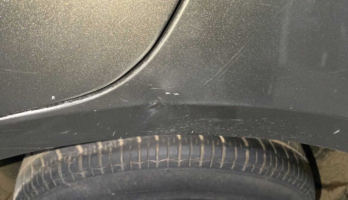 2015 Maruti Swift Dzire VXI (O), Petrol, Manual, 44,778 km, Left quarter panel - Minor scratches