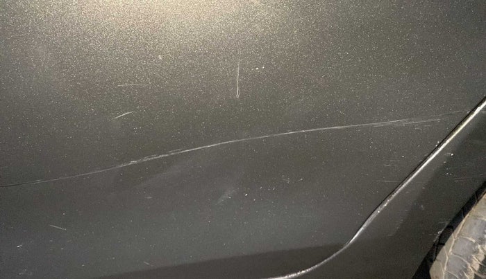 2015 Maruti Swift Dzire VXI (O), Petrol, Manual, 44,778 km, Rear left door - Minor scratches