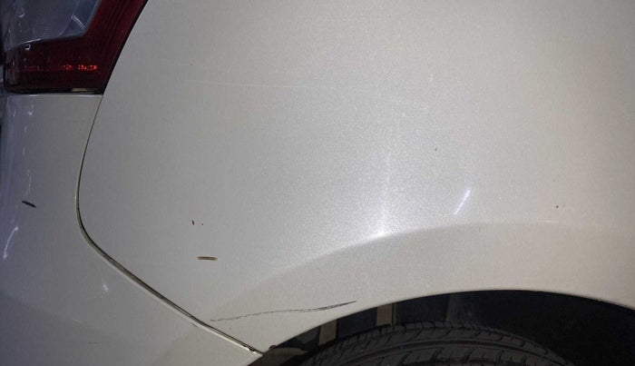 2015 Maruti Swift VXI, Petrol, Manual, 53,167 km, Right quarter panel - Minor scratches