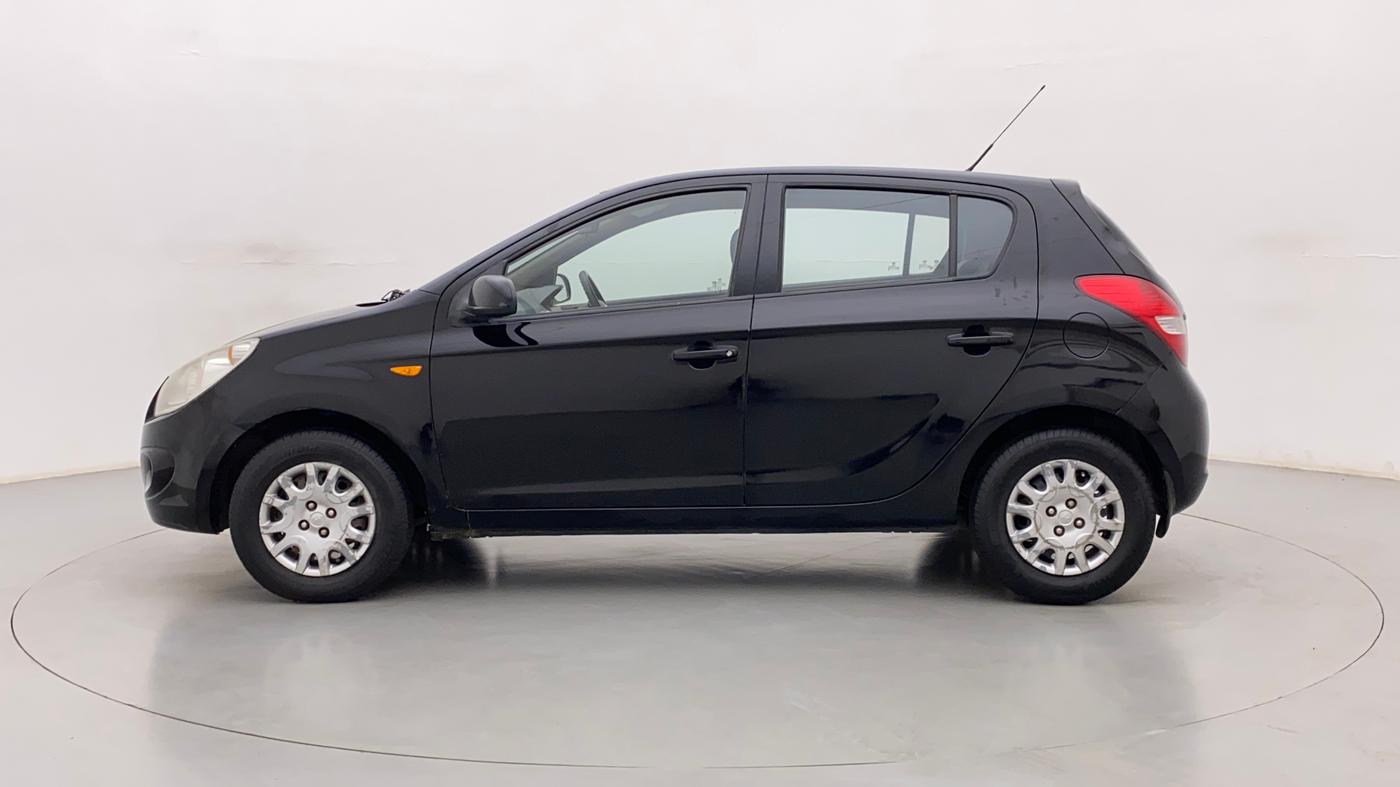 2011 Hyundai i20 MAGNA (O) 1.2, Petrol, Manual, 1,23,252 km, Left Side