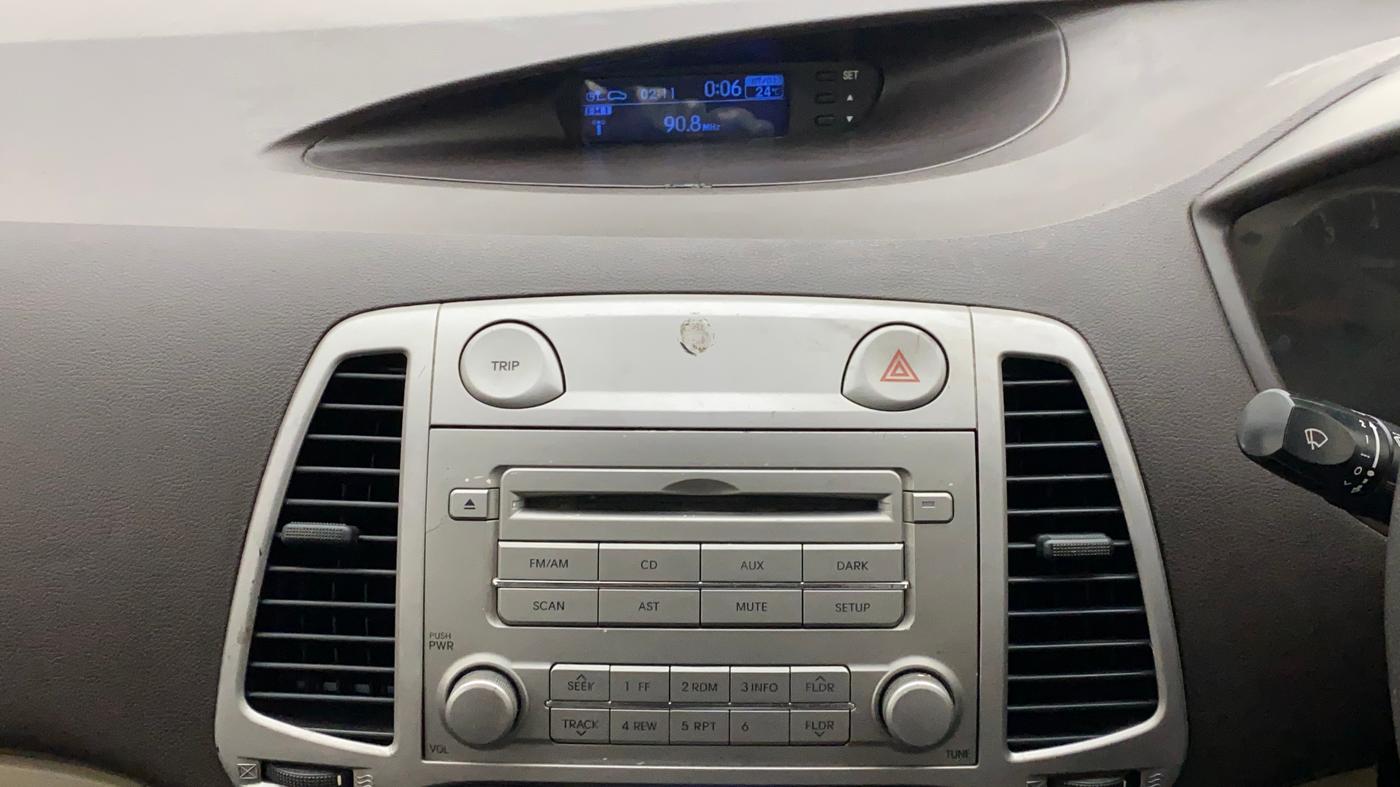 2011 Hyundai i20 MAGNA (O) 1.2, Petrol, Manual, 1,23,252 km, Infotainment System