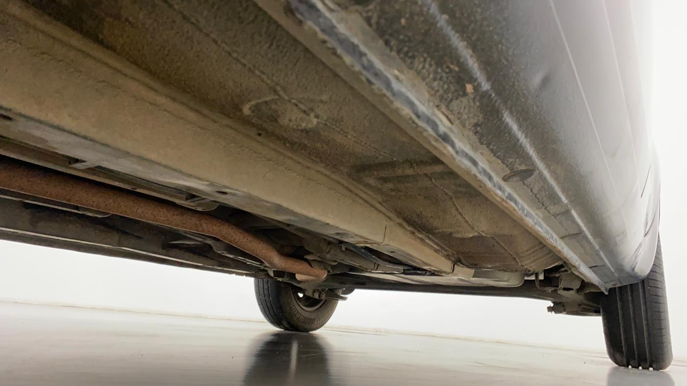 2011 Hyundai i20 MAGNA (O) 1.2, Petrol, Manual, 1,23,252 km, Right Side Underbody