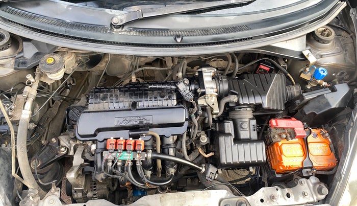 2014 Honda Amaze 1.2L I-VTEC VX, CNG, Manual, 1,21,720 km, Engine View