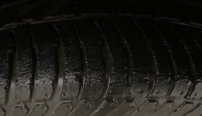2017 Ford Ecosport TITANIUM 1.5L PETROL, Petrol, Manual, 64,665 km, Left Front Tyre Tread