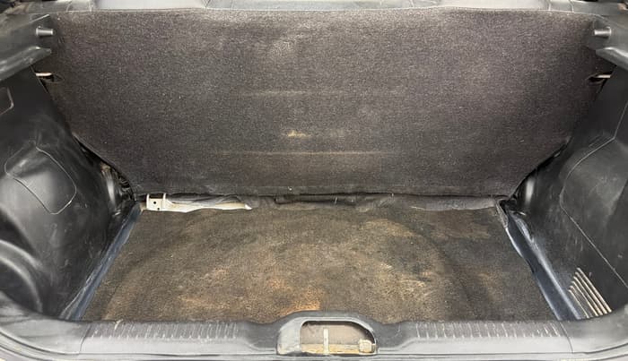 2024 Maruti Swift LXI, Petrol, Manual, 33,170 km, Boot Inside