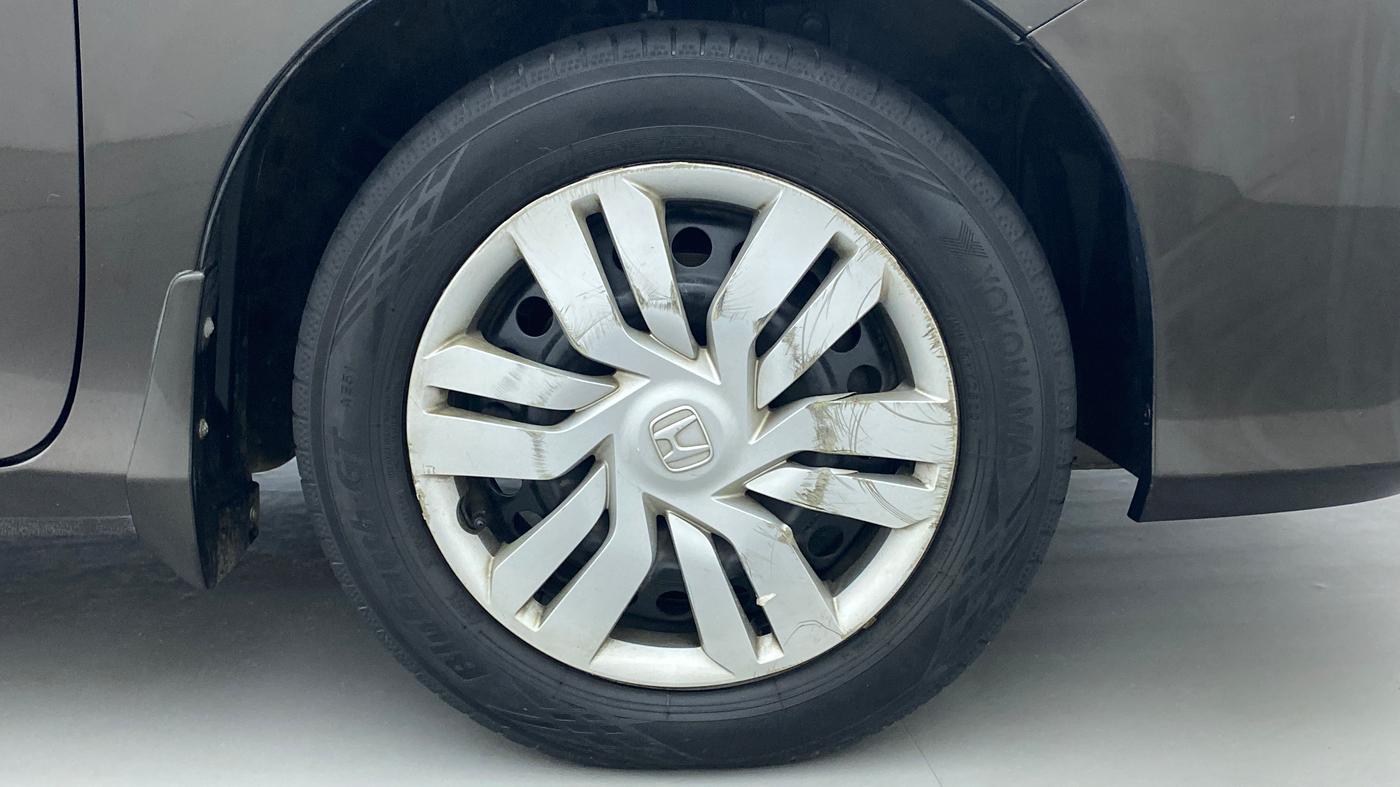 2016 Honda City SV MT PETROL, Petrol, Manual, 77,965 km, Right Front Wheel