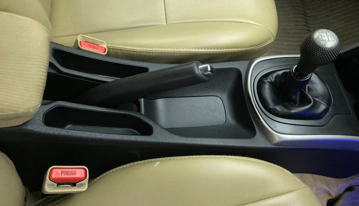 2016 Honda City SV MT PETROL, Petrol, Manual, 77,965 km, Gear Lever