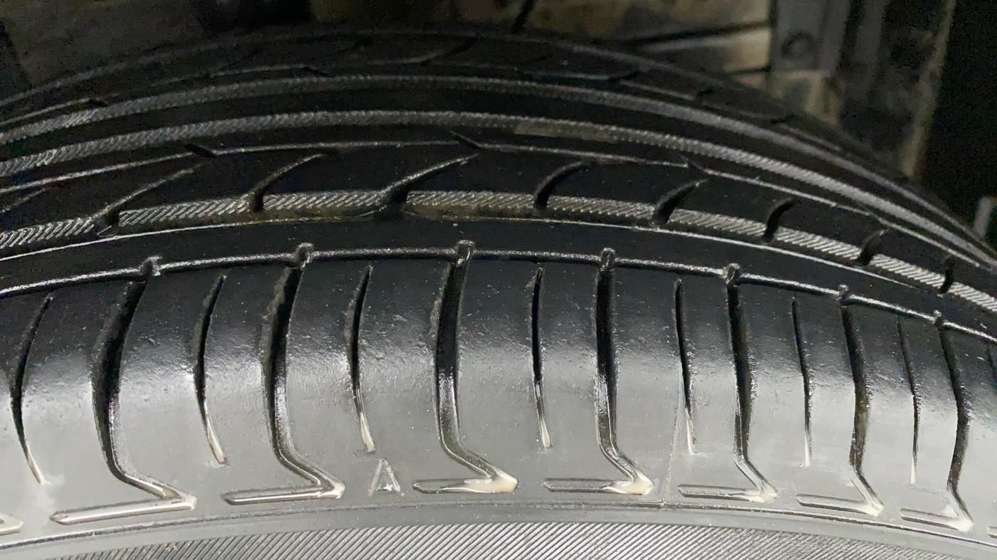 2019 Maruti Vitara Brezza VDI, Diesel, Manual, 83,523 km, Right Front Tyre Tread