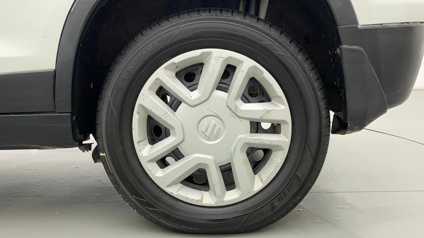 2019 Maruti Vitara Brezza VDI, Diesel, Manual, 83,523 km, Left Rear Wheel