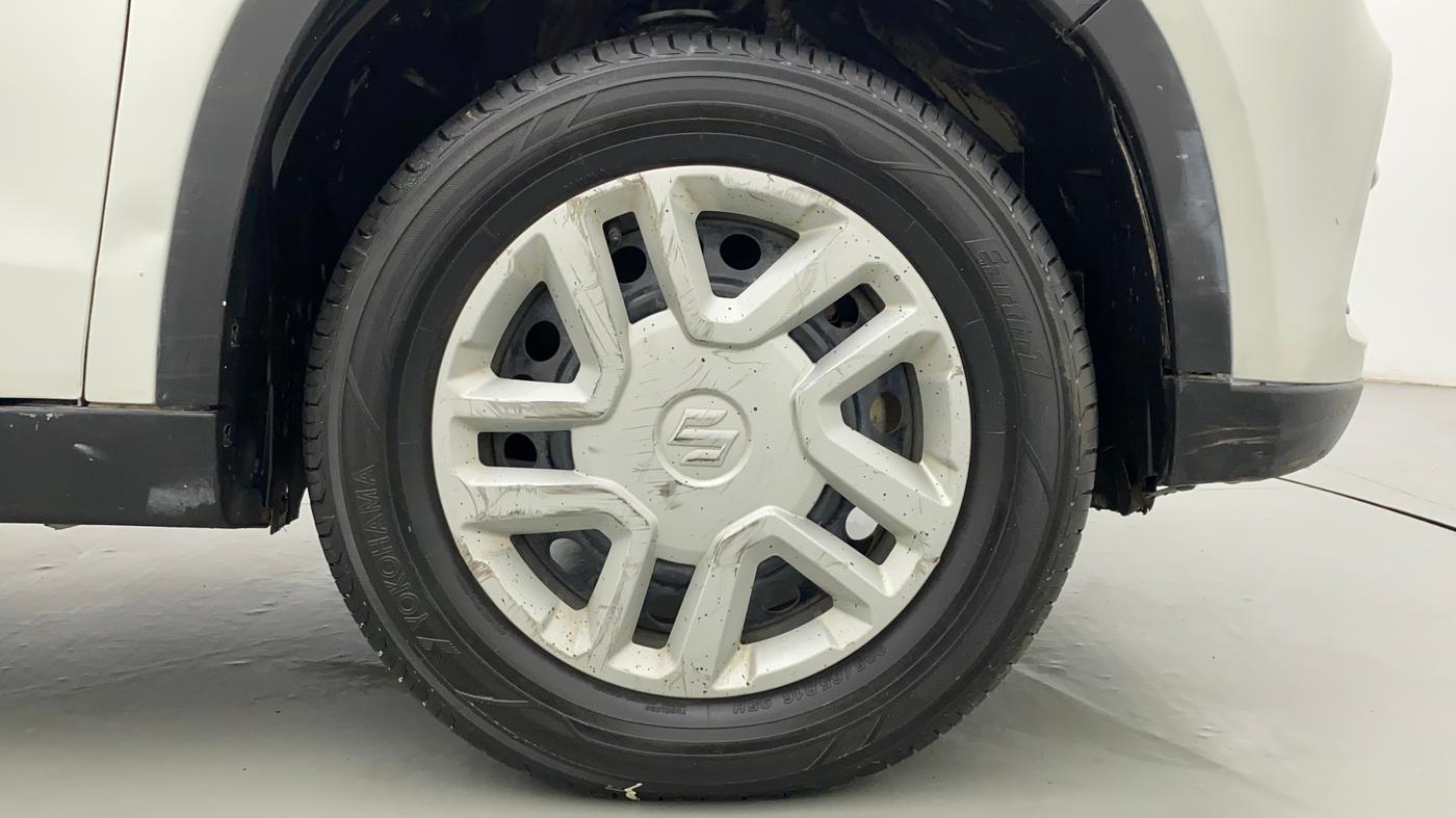 2019 Maruti Vitara Brezza VDI, Diesel, Manual, 83,523 km, Right Front Wheel