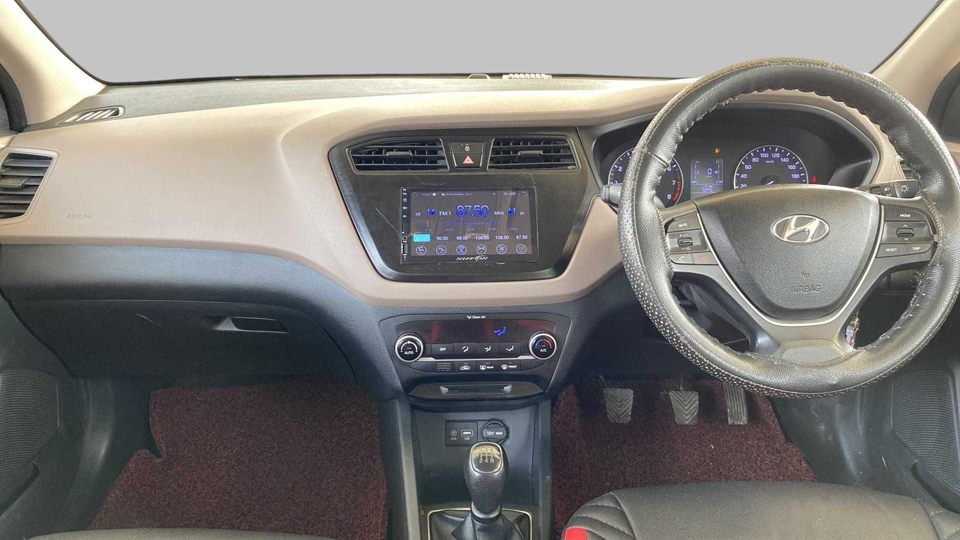 2016 Hyundai Elite i20 SPORTZ 1.2, Petrol, Manual, 96,674 km, Dashboard