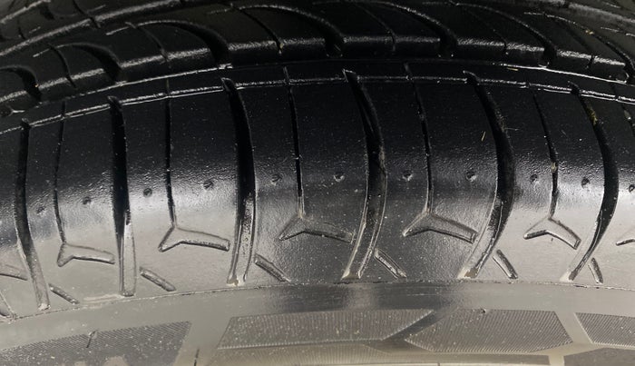 2021 Maruti S PRESSO VXI PLUS AMT, Petrol, Automatic, 74,870 km, Left Front Tyre Tread