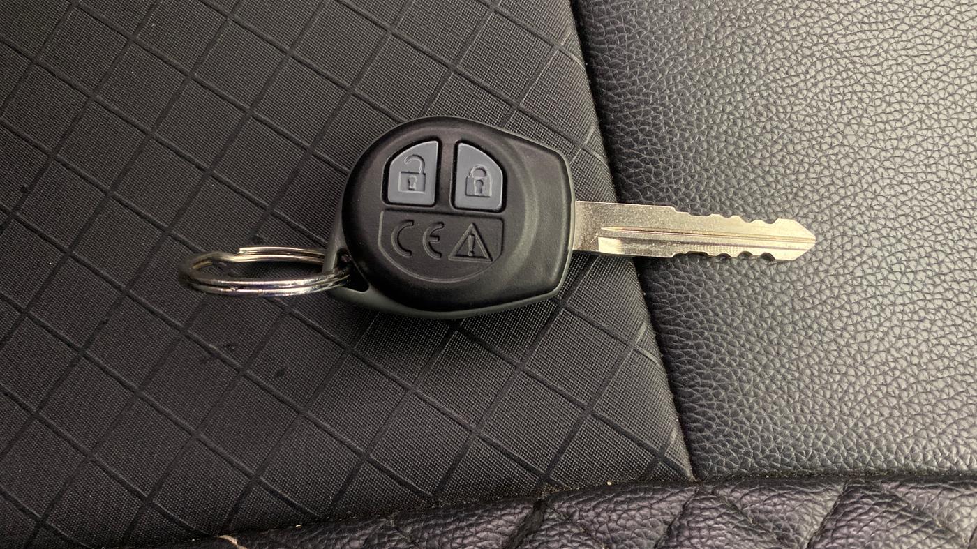 2021 Maruti S PRESSO VXI PLUS AMT, Petrol, Automatic, 74,870 km, Key Close Up