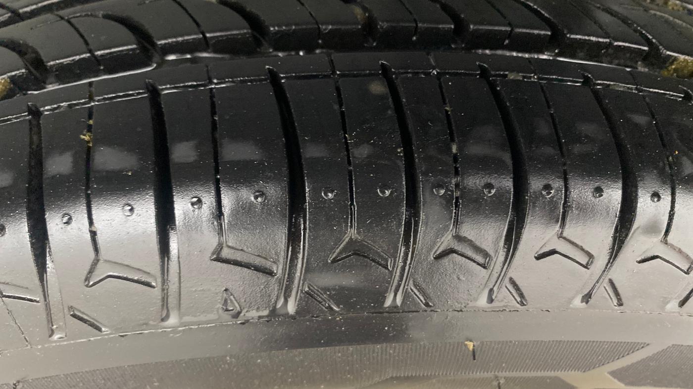 2021 Maruti S PRESSO VXI PLUS AMT, Petrol, Automatic, 74,870 km, Left Rear Tyre Tread
