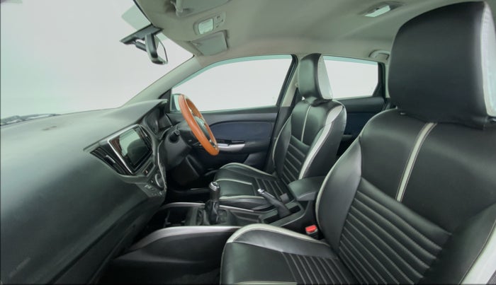 2020 Toyota Glanza V MT PETROL, Petrol, Manual, 60,900 km, Right Side Front Door Cabin
