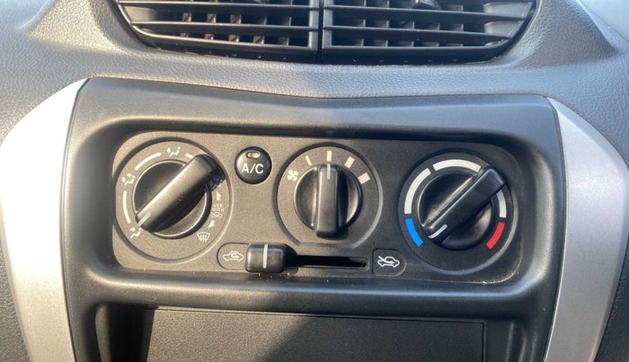2016 Maruti Alto 800 LXI, Petrol, Manual, 23,666 km, AC Unit - Directional switch has minor damage