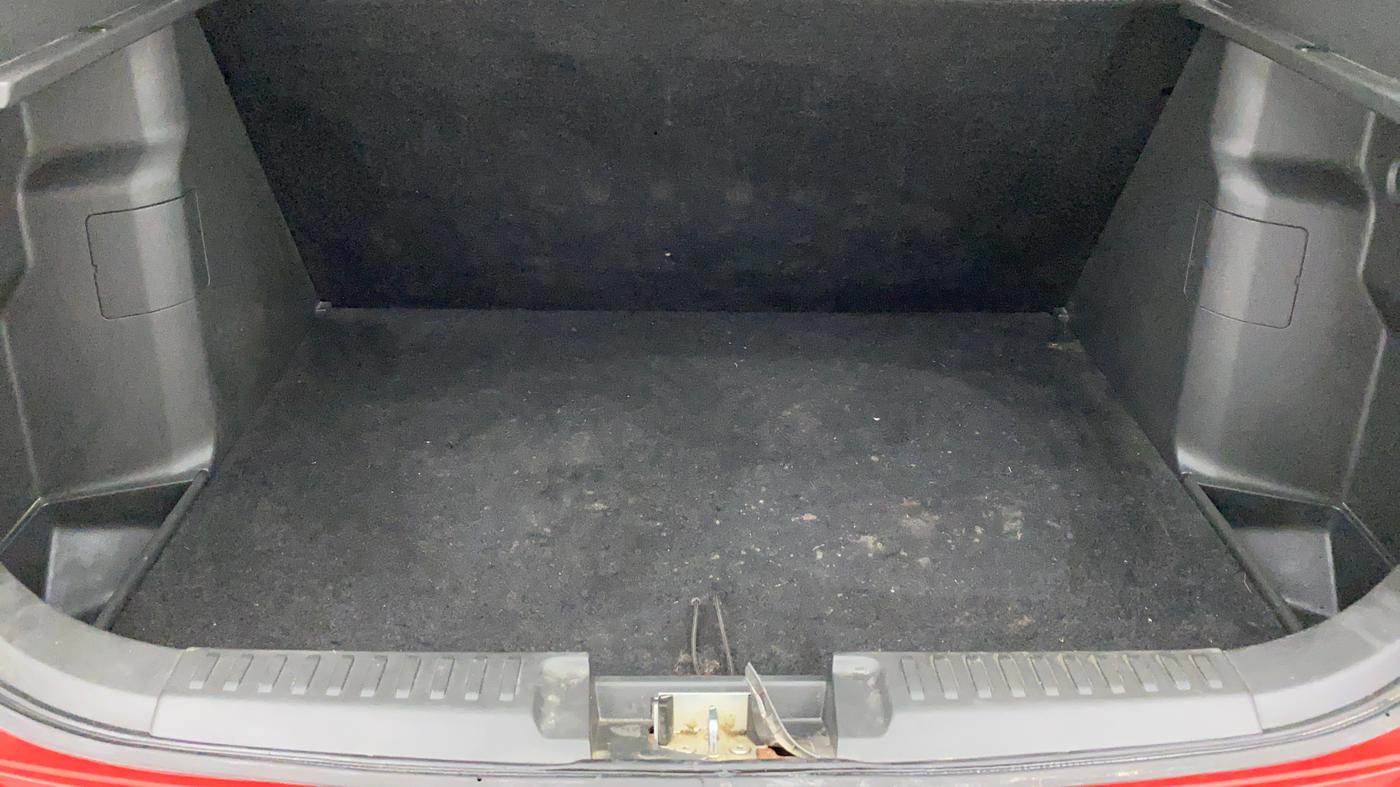 2018 Maruti Vitara Brezza VDI (O), Diesel, Manual, 24,172 km, Boot Inside